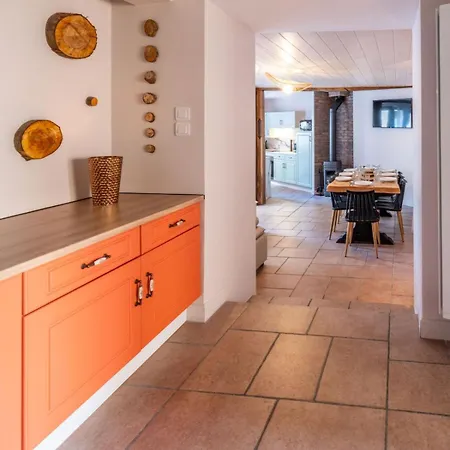 Holiday home Maison Auvergnate Coeur De Village *